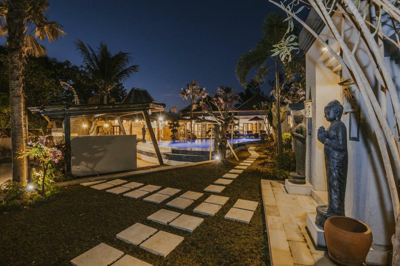 Lgood Lembongan Island Villas Esterno foto